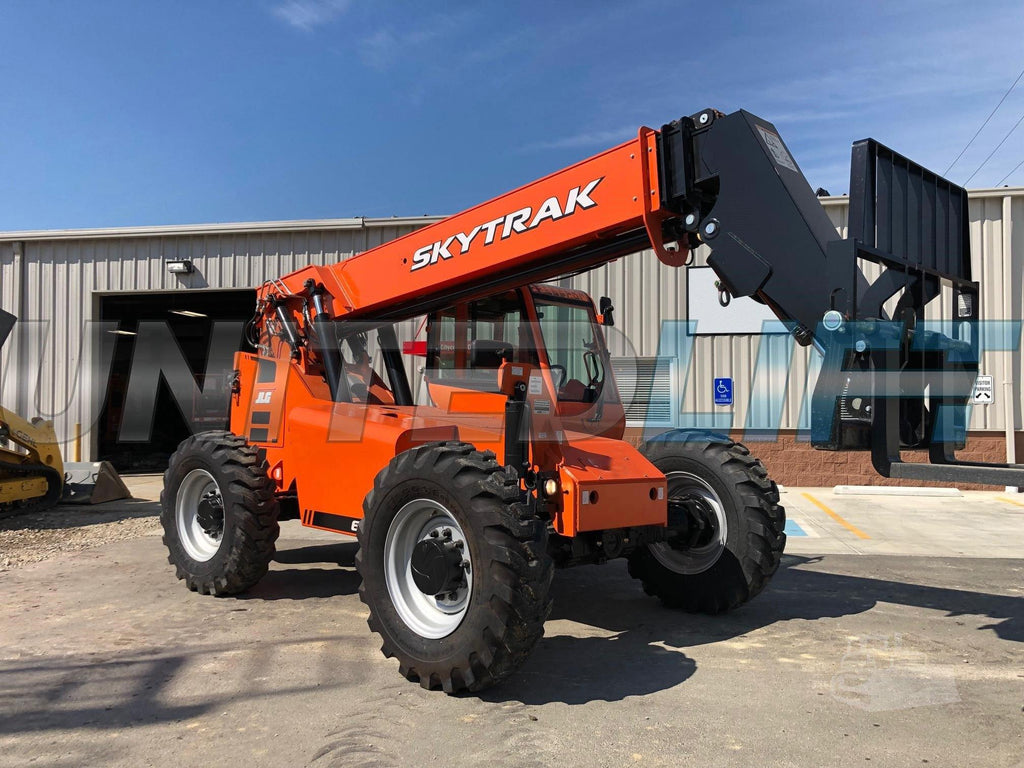 2019 SKYTRAK 6042 6000 LB DIESEL TELESCOPIC FORKLIFT TELEHANDLER