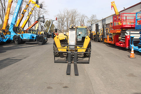 2019 CAT TL943D-7