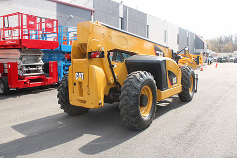 2019 CAT TL943D-4
