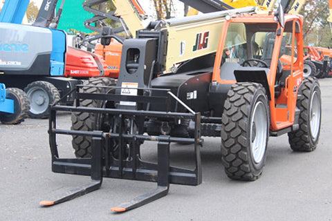 2019 JLG 742-4