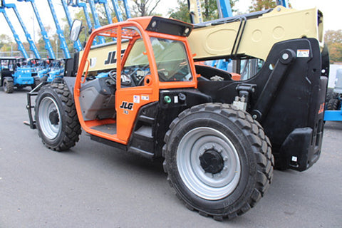2019 JLG 742-7