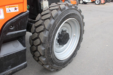 2019 JLG 742-18