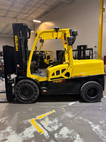 2023 HYSTER H120FT 12000 LB KUBOTA DIESEL FORKLIFT 102/209" 3 STAGE MAST SIDE SHIFTING FORK POSITIONER ONLY 986 HOURS STOCK # BF9455279-BUF - United Lift LLC