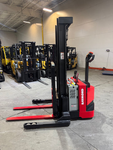 2016 RAYMOND RSS40 4000 LB ELECTRIC FORKLIFT WALKIE STACKER 86/128" 2 STAGE MAST CUSHION SIDE SHIFTER 1085 HOURS STOCK # BF946129-BUF