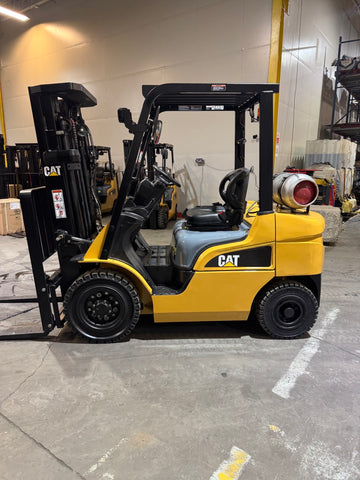2023 CATERPILLAR/MITSUBISHI FG25N 5000 LB LP GAS FORKLIFT PNEUMATIC 84/188" 3 STAGE MAST SIDE SHIFTER 921 HOURS STOCK # BF9148729-BUF