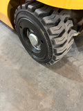 2023 CAT GC55K 12000 LB LP GAS FORKLIFT CUSHION 102/219 3 STAGE MAST SIDE SHIFTING FORK POSITIONER ATTACHMENT LOW HOURS STOCK # BF9247759-BUF - United Lift LLC