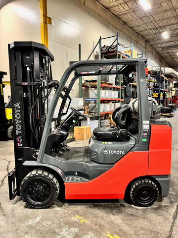 2020 TOYOTA 8FGCU30 6000 LB LP GAS FORKLIFT CUSHION 89/258" QUAD MAST 4 WAY PLUMBED TO CARRIAGE LOW HOURS STOCK # BF9194639-BUF - United Lift Equipment LLC