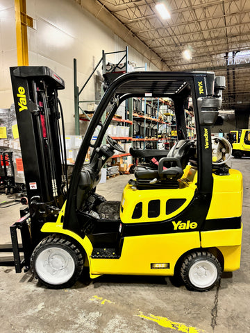 2019 YALE GLC070VXN 7000 LB LP GAS FORKLIFT CUSHION 87/187" 3 STAGE MAST SIDE SHIFTER 4 WAY PLUMBING 1158 HOURS STOCK # BF9198919-BUF - United Lift Equipment LLC