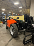2018 JLG 742 7000 LB DIESEL TELESCOPIC FORKLIFT TELEHANDLER ENCLOSED HEATED CAB 4WD 1,012 HOURS STOCK # BF9767529-BUF - United Lift LLC