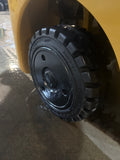 2023 CATERPILLAR 2C5000 5000 LB LP GAS FORKLIFT CUSHION 83/187" 3 STAGE MAST SIDE SHIFTING FORK POSITIONER ATTACHMENT PLUMBED 4 WAYS TO CARRIAGE 642 HOURS STOCK # BF9124919-BUF