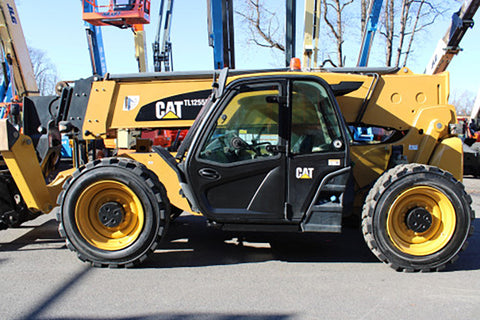 2018 CAT TL1255D 12000 LB DIESEL TELESCOPIC FORKLIFT TELEHANDLER PNEUMATIC 4WD OUUTRIGGERS ENCLOSED CAB WITH HEAT AND AC 3628 HOURS STOCK # BF91192319-NLE - United Lift Equipment LLC