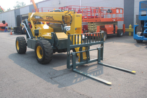 GEHL RS6-34 6000 LB DIESEL TELESCOPIC FORKLIFT