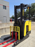 2017 HYSTER N30ZDR2-16.5 3000 LB ELECTRIC NARROW AISLE DEEP REACH FORKLIFT CUSHION 93/212 3 STAGE MAST FULL FREE LIFT SIDE SHIFTER 4278 HOURS STOCK # BF9168949-RIL