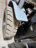 2013 TOYOTA 8FGU25 5000 LB LP GAS FORKLIFT PNEUMATIC 87/189" 3 STAGE MAST 2438 HOURS SIDE SHIFTING FORK POSITIONER ENCLOSED CAB STOCK # BF983689-BUF