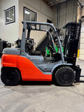 2018 TOYOTA 8FG35U 8000 LB LP GAS FORKLIFT PNEUMATIC 89/187" 3 STAGE MAST SIDE SHIFTER 1542 HOURS STOCK # BF9194439-BUF