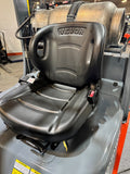 2016 TOYOTA 8FGCU32 6500 LB LP GAS FORKLIFT CUSHION 57/80" 2 STAGE MAST FORK POSITIONER UNDER 1400 HOURS STOCK # BF992959-BUF