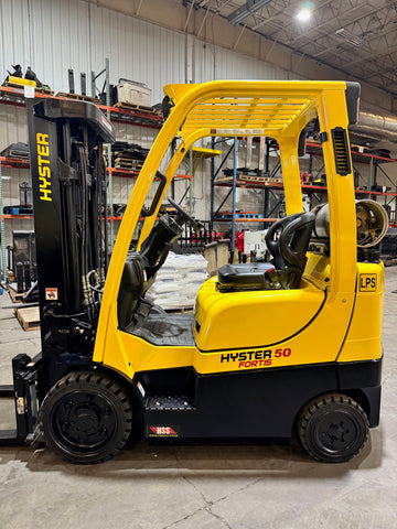2020 HYSTER S50FT 5000 LB LP GAS FORKLIFT TREADED CUSHION 84/189" 3 STAGE MAST SIDE SHIFTING FORK POSITIONER 1244 HOURS STOCK # BF9128749-BUF