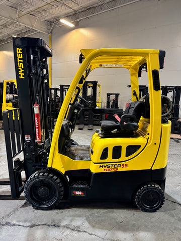 2020 HYSTER S55FT 5500 LB LP GAS FORKLIFT TREADED CUSHION 89/207" 3 STAGE MAST SIDE SHIFTER 958 HOURS STOCK # BF9118839-BUF - United Lift LLC
