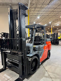 2023 TOYOTA 8FGC70U 15500 LB LP GAS FORKLIFT CUSHION 108/148" 2 STAGE CLEAR VIEW MAST SIDE SHIFTING FORK POSITIONER PLUMBED 4 WAYS TO CARRIAGE 1244 HOURS PLUMBED 4 WAYS TO CARRIAGE STOCK # BF9375469-BUF