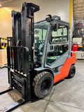 2013 TOYOTA 8FGU25 5000 LB LP GAS FORKLIFT PNEUMATIC 87/189" 3 STAGE MAST 2438 HOURS SIDE SHIFTING FORK POSITIONER ENCLOSED CAB STOCK # BF983689-BUF