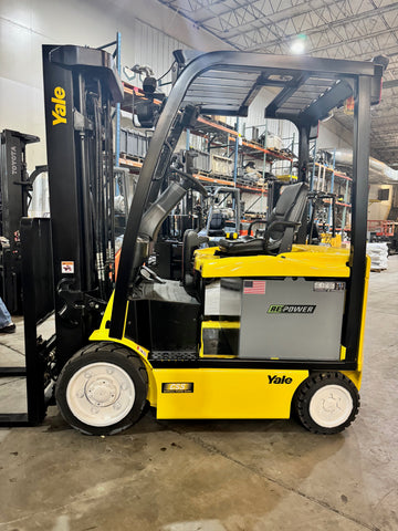 2020 YALE ERC055VGN 5500 LB 36 VOLT ELECTRIC RECONDITIONED BATTERY WITH 1 YEAR WARRANTY FORKLIFT 88/201" THREE STAGE MAST SIDE SHIFTING FORK POSITIONER plumbed 4 ways to carriage 971 HOURS STOCK # BF9131529-BUF