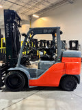 2023 TOYOTA 8FGC70U 15500 LB LP GAS FORKLIFT CUSHION 108/148" 2 STAGE CLEAR VIEW MAST SIDE SHIFTING FORK POSITIONER PLUMBED 4 WAYS TO CARRIAGE 1244 HOURS PLUMBED 4 WAYS TO CARRIAGE STOCK # BF9375469-BUF