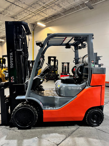 2022 TOYOTA 8FGCU35-BCS BOX CAR SPECIAL 8000 LB LP GAS FORKLIFT CUSHION 92/199" 3 STAGE MAST SIDE SHIFTER 891 HOURS STOCK # BF9174979-BUF