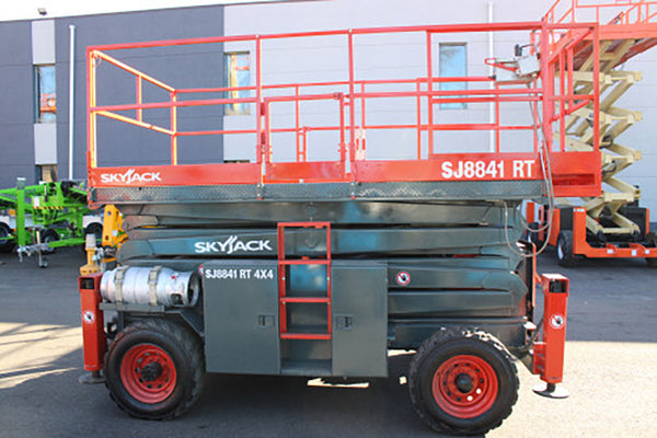 2018 SKYJACK SJ8841RT SCISSOR LIFT 41' REACH DUAL FUEL ROUGH
