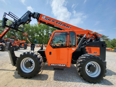 2024 SKYTRAK 10054 10000 LB DIESEL TELESCOPIC FORKLIFT TELEHANDLER PNEUMATIC 4WD ENCLOSED HEATED CAB WITH AC BRAND NEW STOCK # BF91651439-VAOH - United Lift Equipment LLC