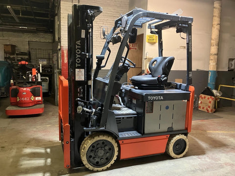 2021 TOYOTA 8FBCU25 5000 LB ELECTRIC FORKLIFT CUSHION 83/187" 3 STAGE MAST SIDE SHIFTER 2743 HOURS STOCK # BF985129-OHB