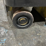 2022 YALE NR045EB 4500 LB ELECTRIC NARROW AISLE REACH FORKLIFT 95/212 3 STAGE MAST SIDE SHIFTER 4319 HOURS STOCK # BF9123929-OHMM